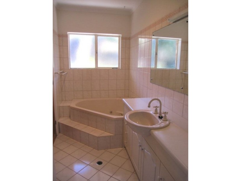 24 Sylvan Way, Glenalta SA 5052