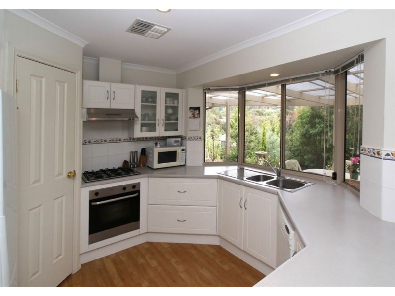 3 Kristen Court, Coromandel Valley SA 5051