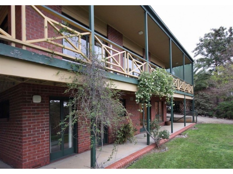 60 Wilpena Street, Eden Hills SA 5050