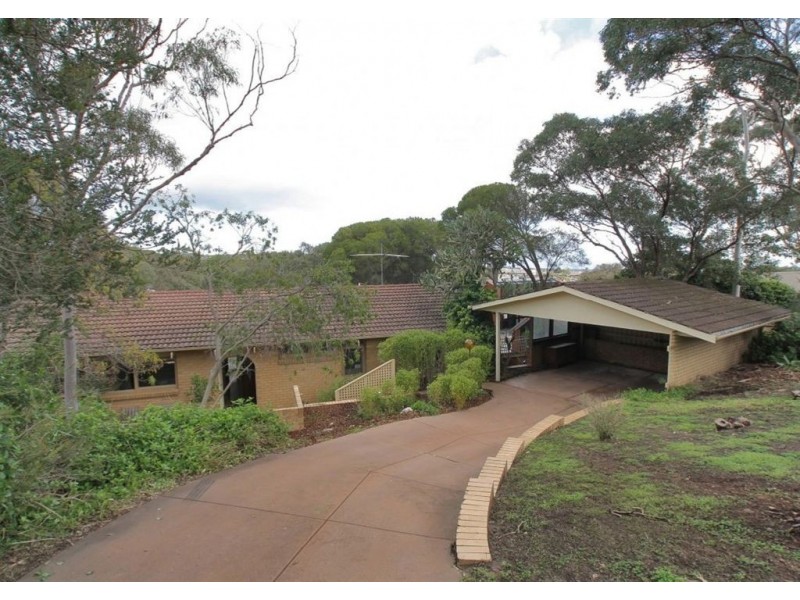 59 Highland Drive, Bellevue Heights SA 5050