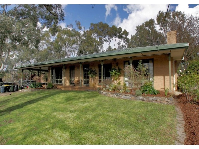 8 Wyndham Drive, Coromandel Valley SA 5051