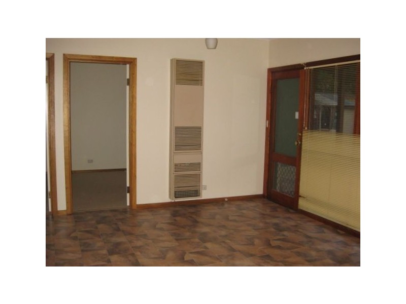 10 Solent Street, Clarence Gardens SA 5039