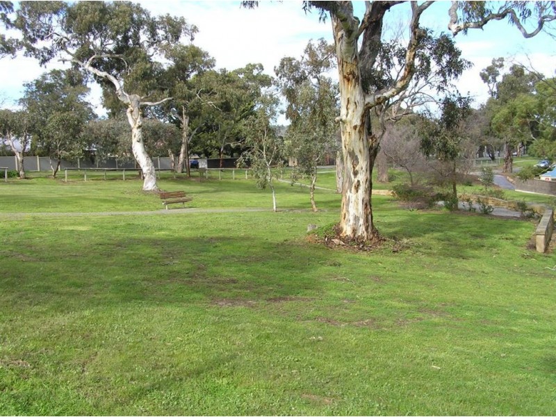 5 Cumming Street, Craigburn Farm SA 5051