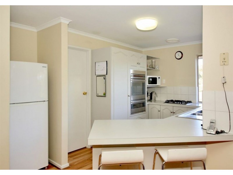 12 Banksia Road, Aberfoyle Park SA 5159