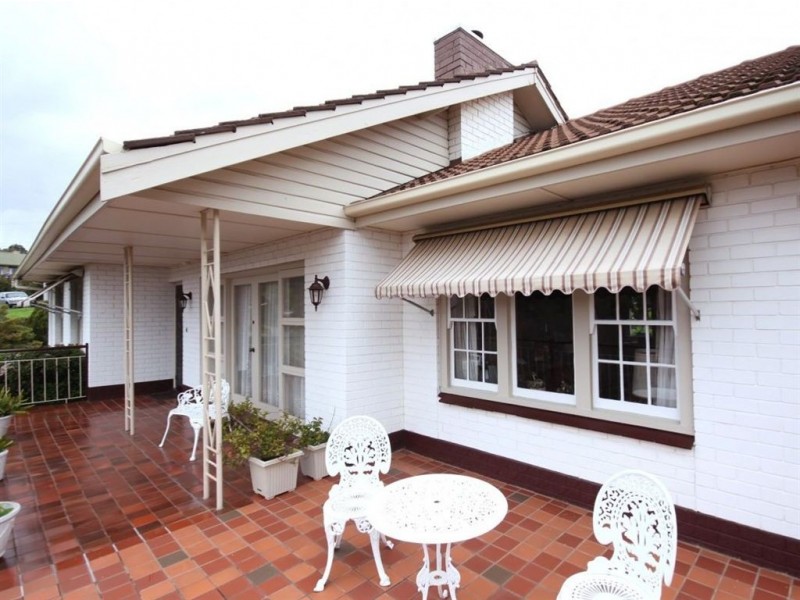 40 Ridgehaven Drive, Bellevue Heights SA 5050