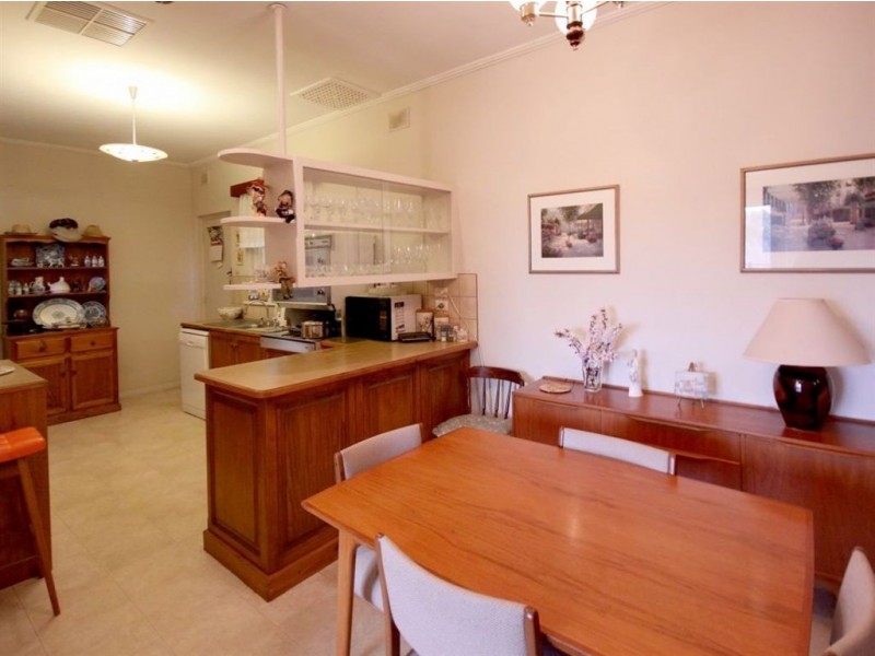 40 Ridgehaven Drive, Bellevue Heights SA 5050