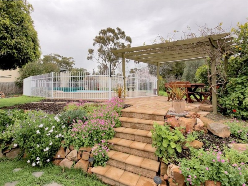 40 Ridgehaven Drive, Bellevue Heights SA 5050