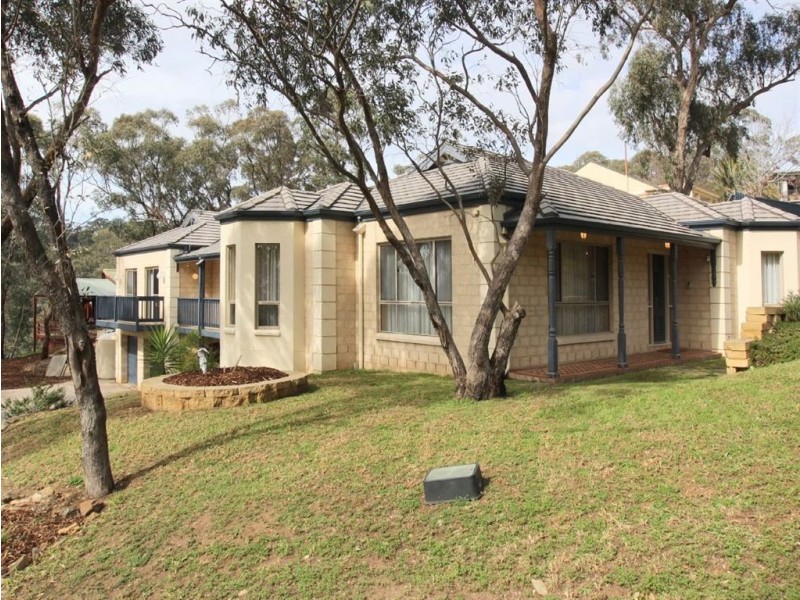 2 Nunyara Crescent, Belair SA 5052