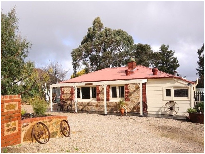 14 Hill View Road, Bridgewater SA 5155