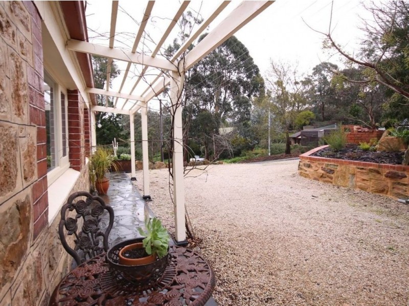 14 Hill View Road, Bridgewater SA 5155