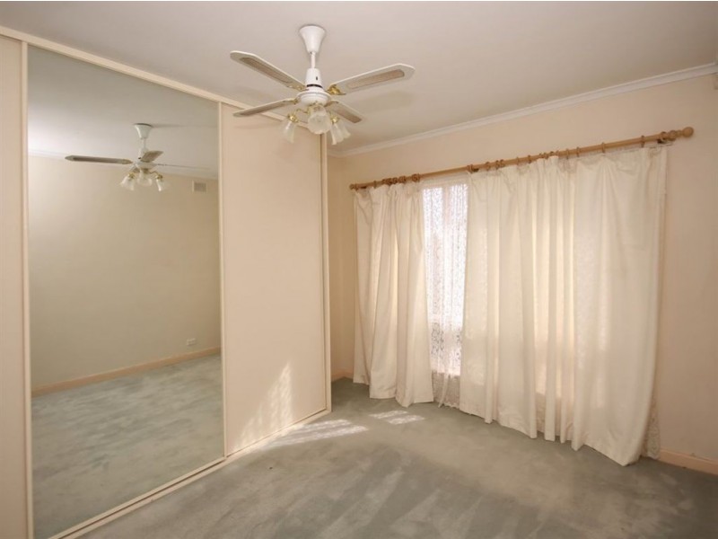 11 Adam Avenue, Bellevue Heights SA 5050