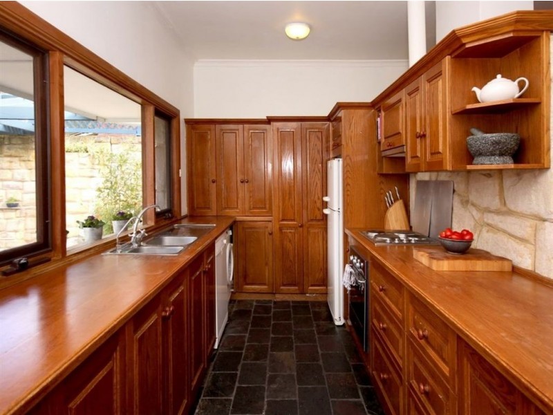 7 Penno Parade North, Belair SA 5052