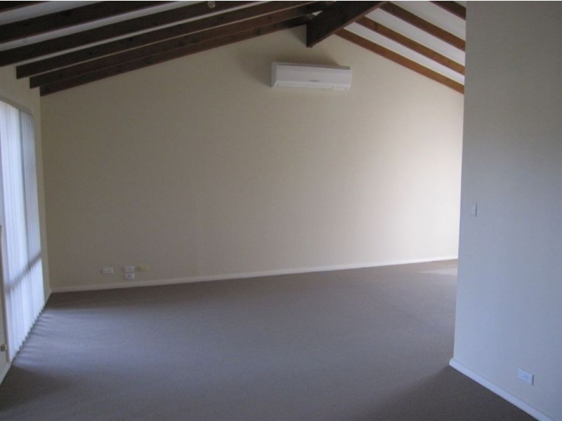 46 Manning Road, Aberfoyle Park SA 5159