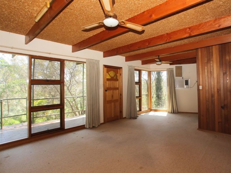 14 Hill Road, Eden Hills SA 5050