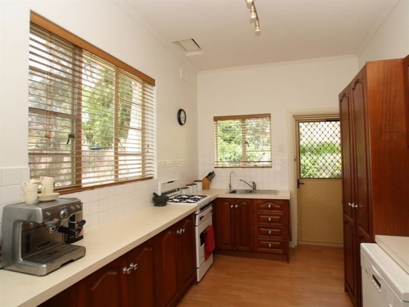 4 Baldina Street, Eden Hills SA 5050