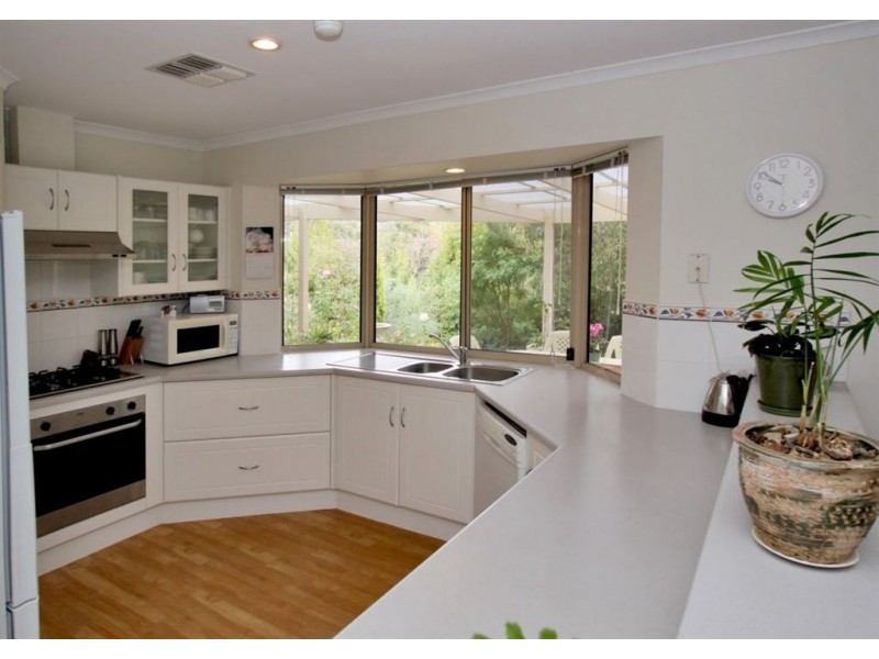 3 Kristen Court, Coromandel Valley SA 5051