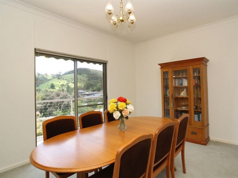 28 Hillsdale Avenue, Coromandel Valley SA 5051