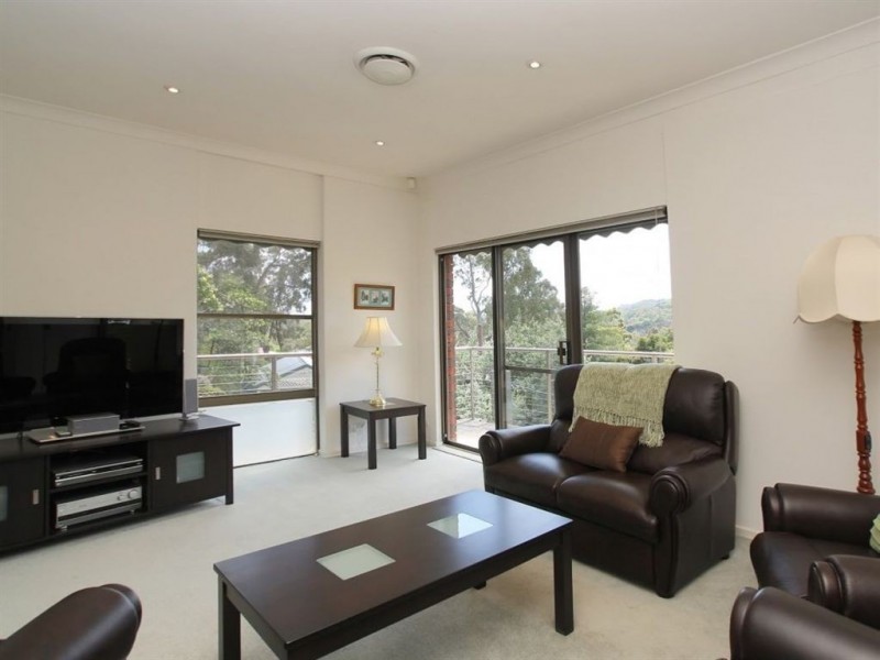 28 Hillsdale Avenue, Coromandel Valley SA 5051
