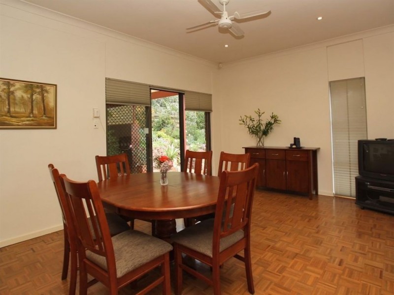 28 Hillsdale Avenue, Coromandel Valley SA 5051