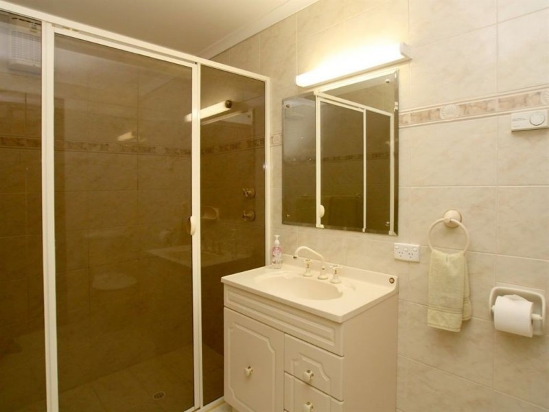 28 Hillsdale Avenue, Coromandel Valley SA 5051