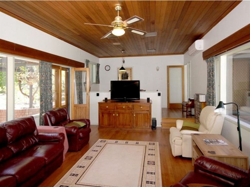 12 Yalpara Street, Eden Hills SA 5050