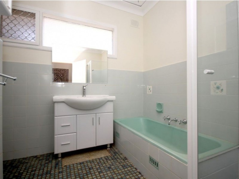 12 Yalpara Street, Eden Hills SA 5050