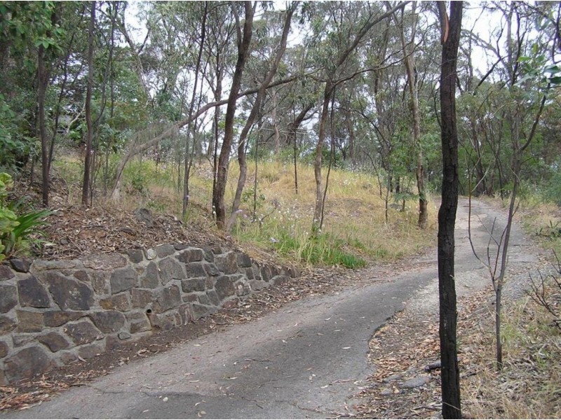 19 Deane Avenue, Belair SA 5052