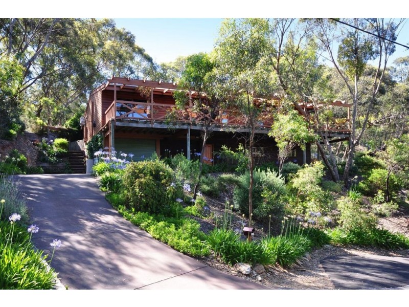 11 Waratah Close, Belair SA 5052