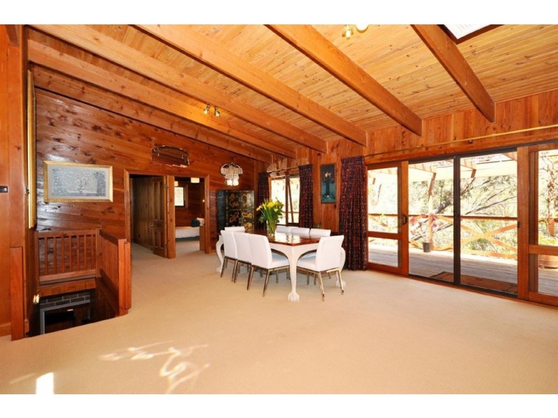 11 Waratah Close, Belair SA 5052