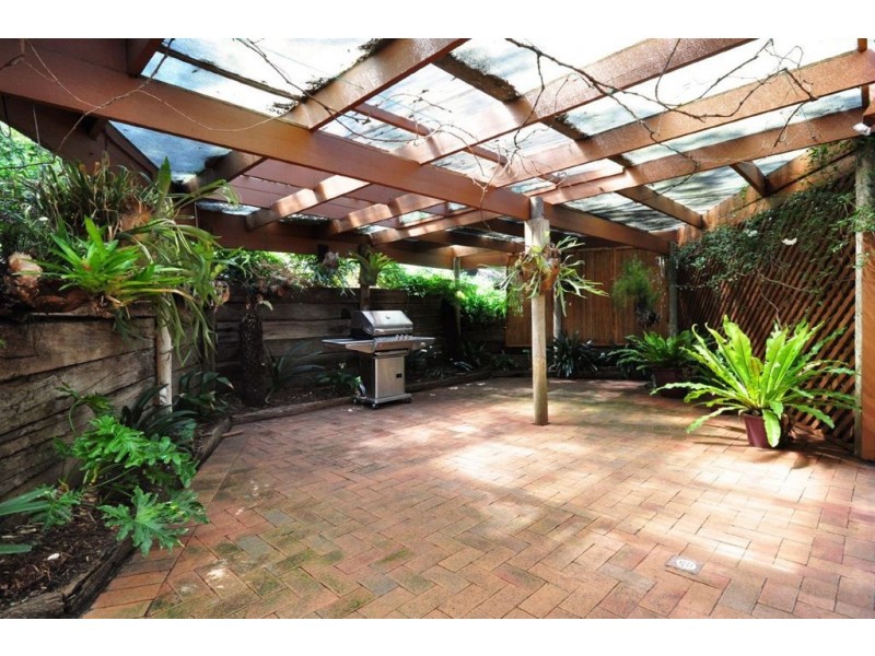 11 Waratah Close, Belair SA 5052