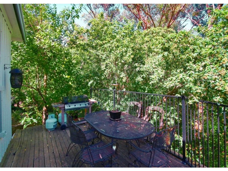 8 Deane Avenue, Belair SA 5052