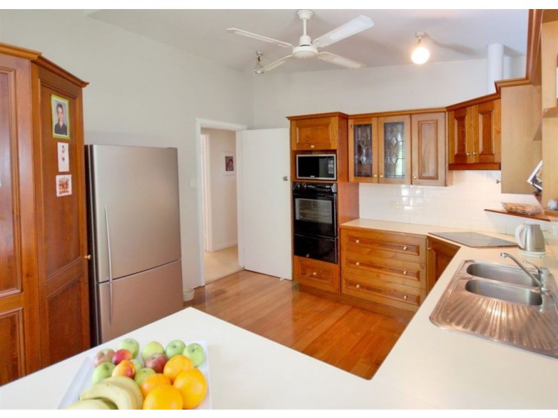 8 Deane Avenue, Belair SA 5052