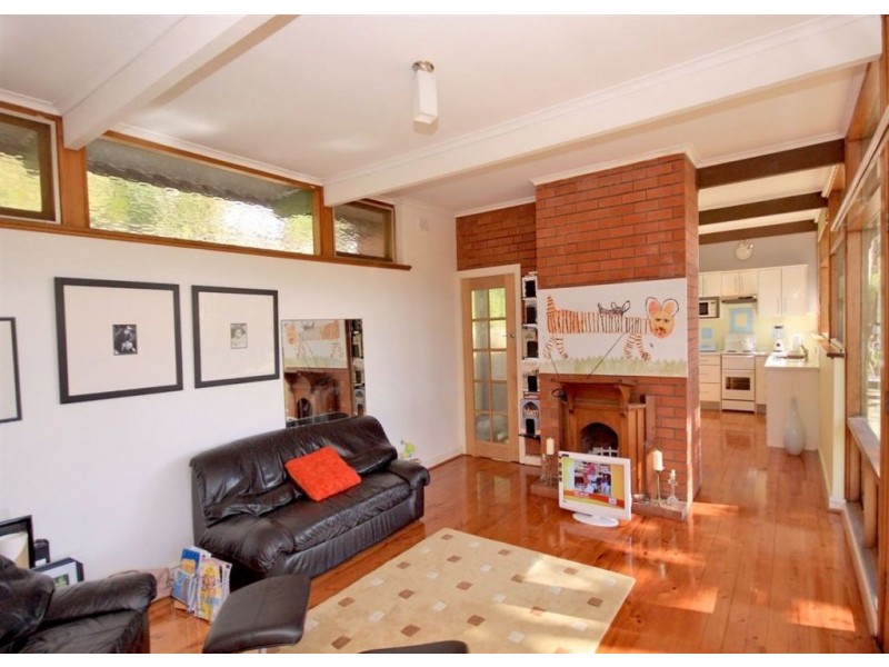 5 Rustic Avenue, Coromandel Valley SA 5051