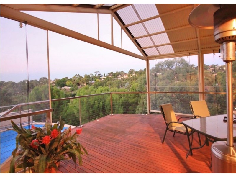 17 Sherwood Avenue, Bellevue Heights SA 5050