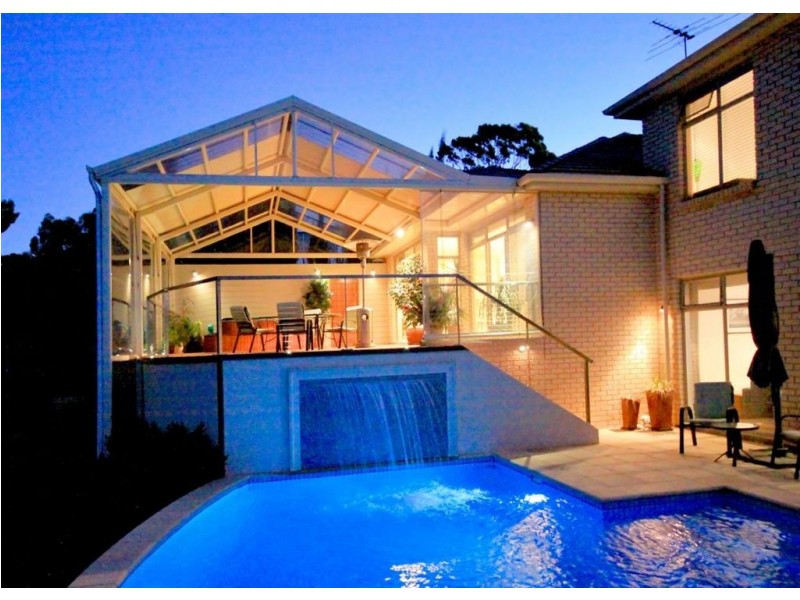 17 Sherwood Avenue, Bellevue Heights SA 5050