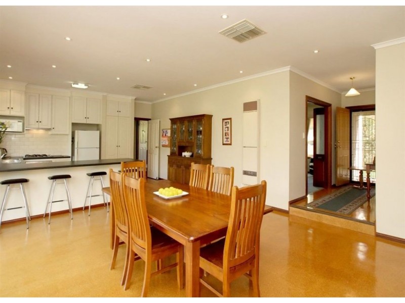 13 Sylvia Court, Coromandel Valley SA 5051