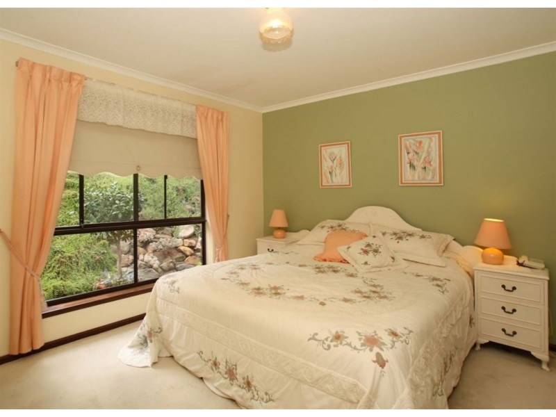 14 Gwendoline Court, Coromandel Valley SA 5051