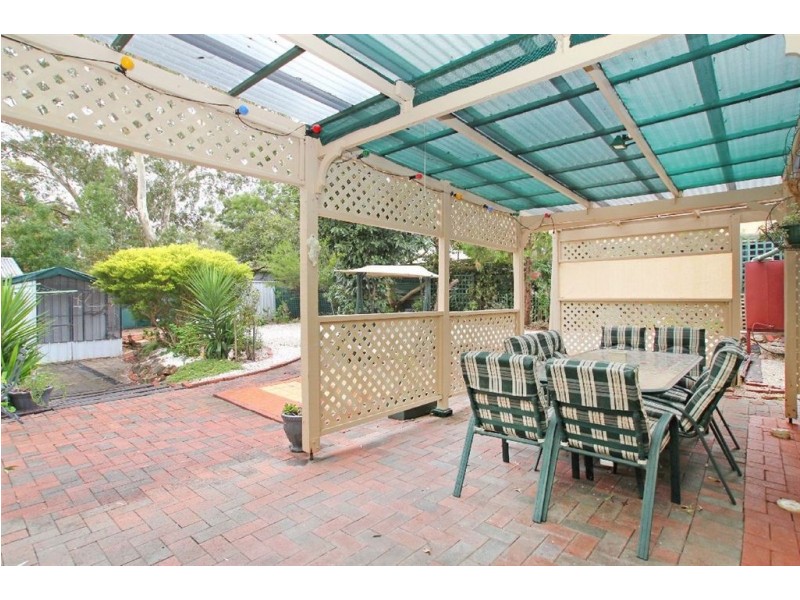 15 Louis Avenue, Hawthorndene SA 5051