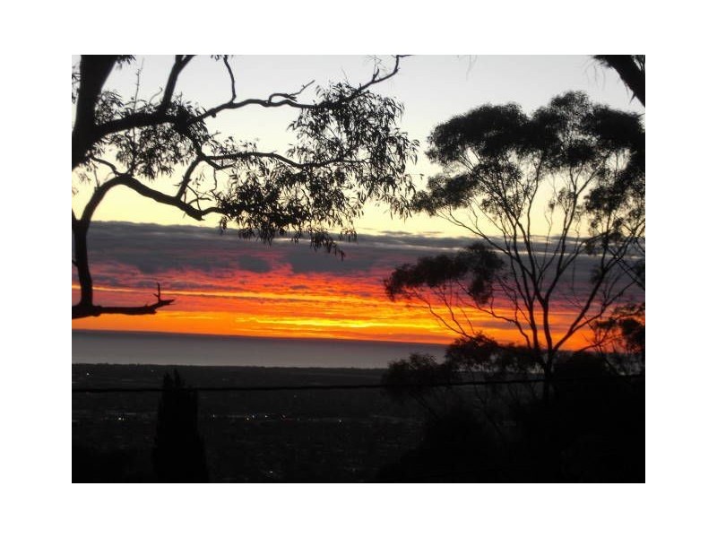 3 Winding Way, Belair SA 5052