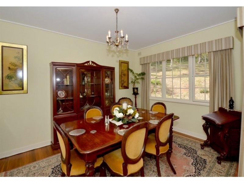 3 Winding Way, Belair SA 5052