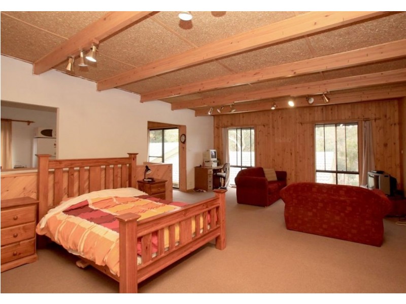 208 Coromandel Parade, Coromandel Valley SA 5051