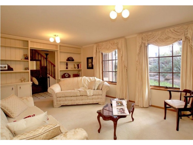 103 Gloucester Avenue, Belair SA 5052