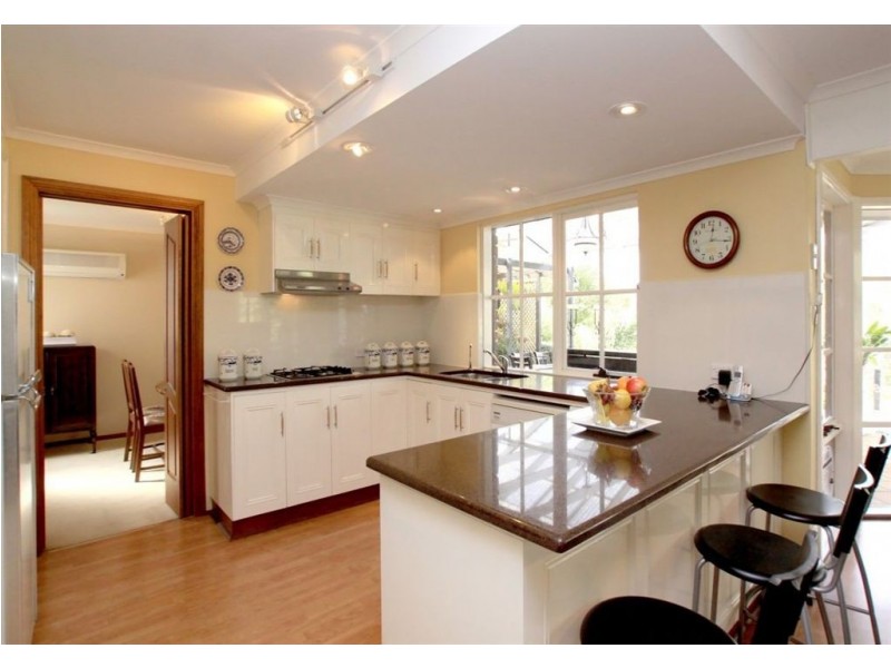 103 Gloucester Avenue, Belair SA 5052