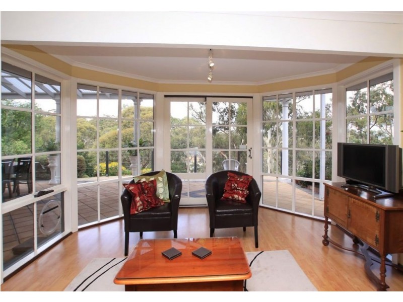 103 Gloucester Avenue, Belair SA 5052