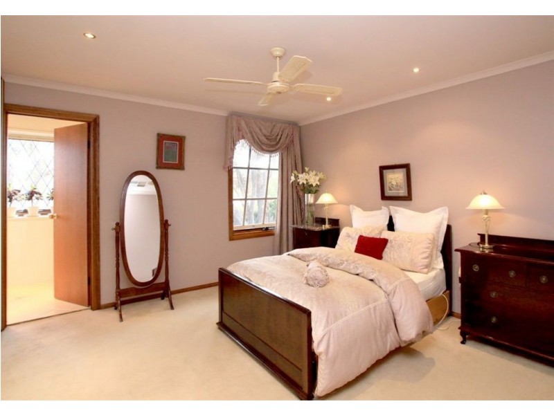 103 Gloucester Avenue, Belair SA 5052