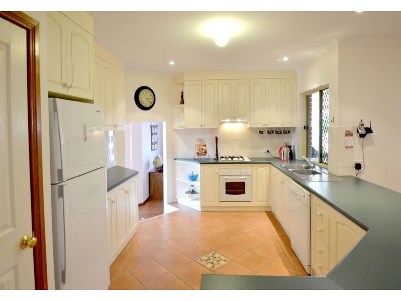 43 Southbank Boulevard, Sheidow Park SA 5158