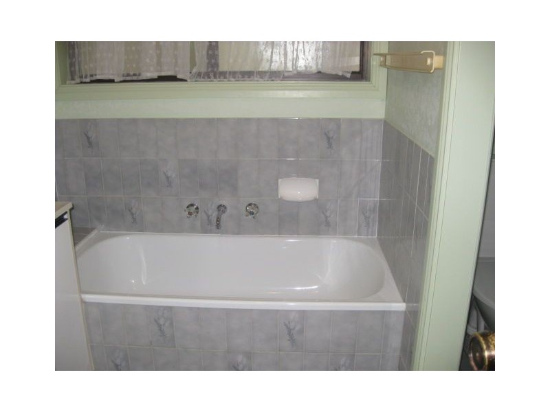 142 Perry Barr Road, Hallett Cove SA 5158