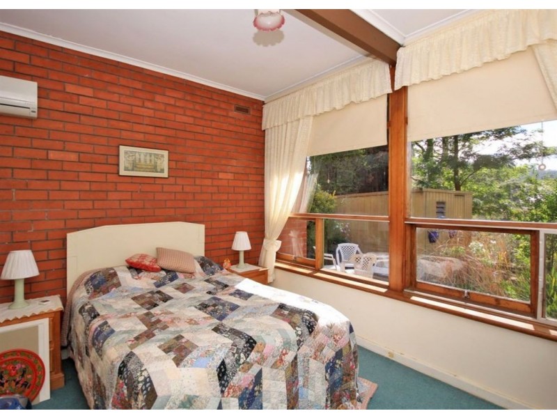 5 Rustic Avenue, Coromandel Valley SA 5051