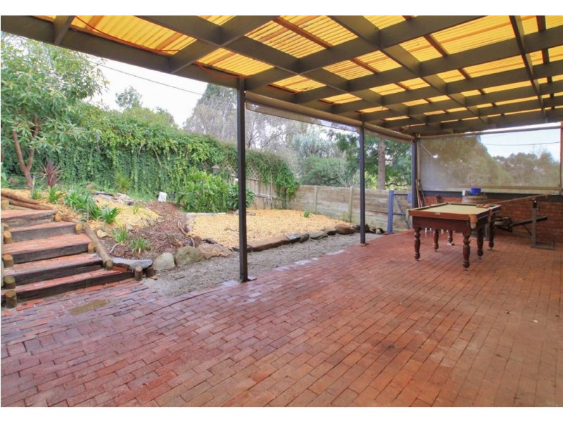 1 Avondale Road, Coromandel Valley SA 5051