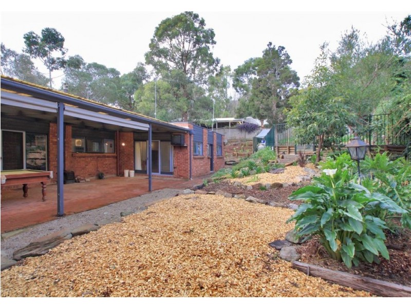 1 Avondale Road, Coromandel Valley SA 5051